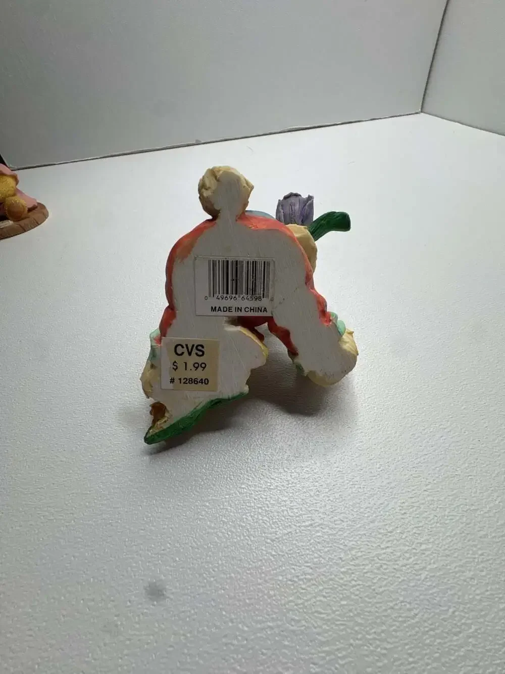 Unbranded resin easter